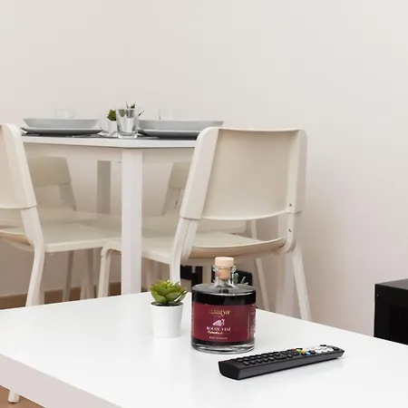 Corso Buenos Aires 9 Minuti In Metro Duomo Διαμέρισμα