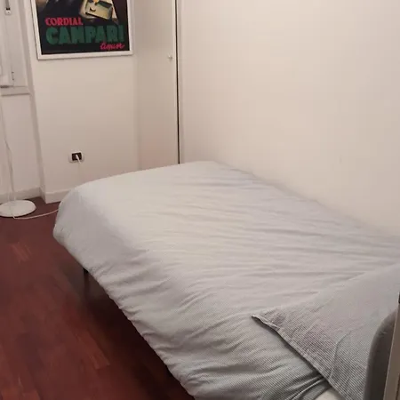 Appartamento Daniele Flat - Free Wi-fi & M4 Metro Milano