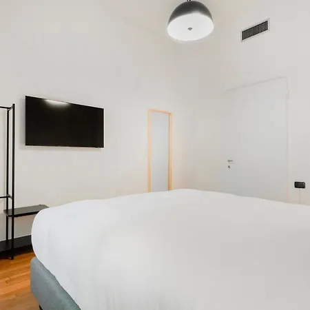 Apartment Relstay - Montenapoleone *
