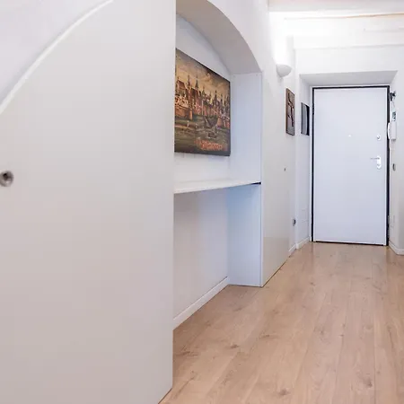 Eleganza Design Corso Porta Garibaldi - 80 Mq Daire *