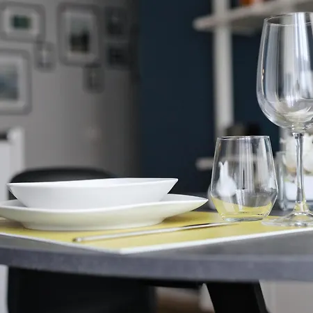 דירה Hostmate - Milano- Caminadella- Sant'ambrogio מילאנו