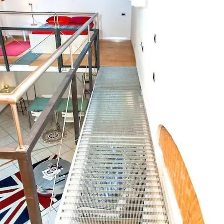 Appartamento A Loft - Metro Centro- 5 Posti *