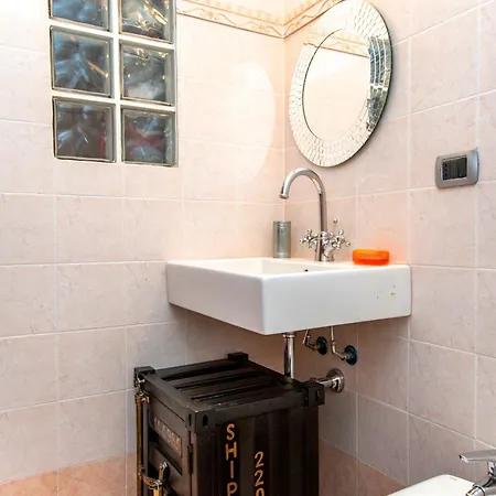 Appartamento A Loft - Metro Centro- 5 Posti *