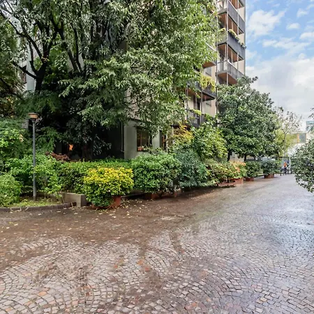 Homeby, Casa Giulia Milan