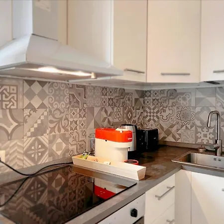 20 Min Duomo - Modern Appartement