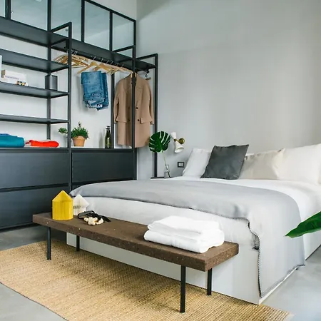 Greenhouse By Costanza