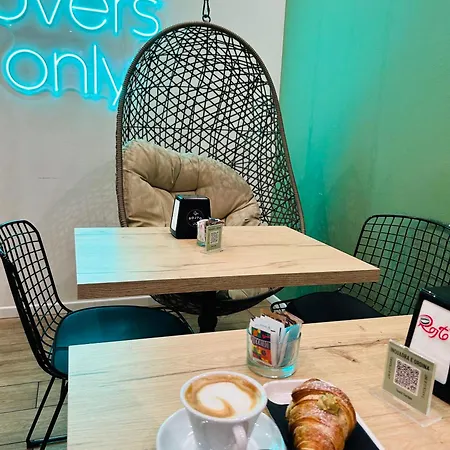 דירה Chiara 18 - M4 Metro Blu