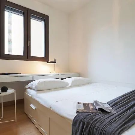 Contempora - Elegante Trilocale In Citylife - Boezio 20 *
