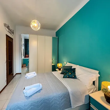 Elegant Three-room In Porta Romana Apartment