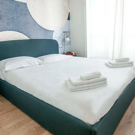 Daire Soperga 10 - Popart Flat In Milano