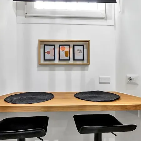 Perugino 16 A Pochissimi Minuti Dal Duomo Di *