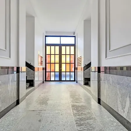 Perugino 16 A Pochissimi Minuti Dal Duomo Di * Milán