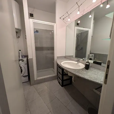 Greyhouse, Il Tuo Nido In Centro A * Milano