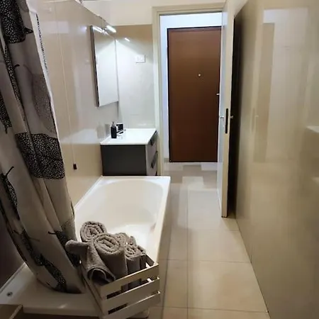 Roger's House - Pet Friendly Apartament Mediolan