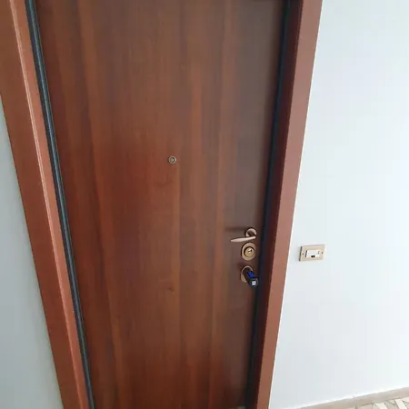 Homesamantha Apartment *
