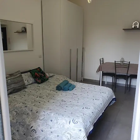 Homesamantha Milan
