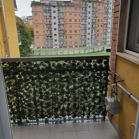 Homesamantha Μιλάνο