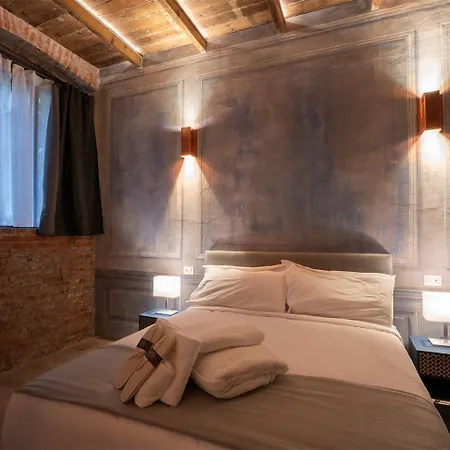 Blue Moon-emme Loft Apartment