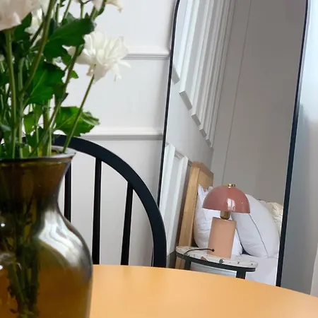 Apartment Isonzo - 15 Mins From Duomo Mailand