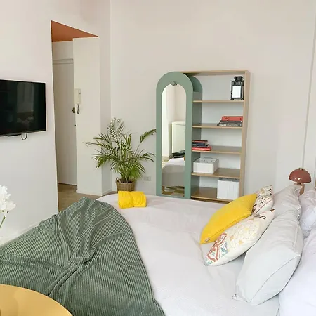 Isonzo - 15 Mins From Duomo Apartment *