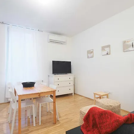 Brand New Flat Close To Sempione Garibaldi Milan
