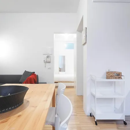 Brand New Flat Close To Sempione Garibaldi