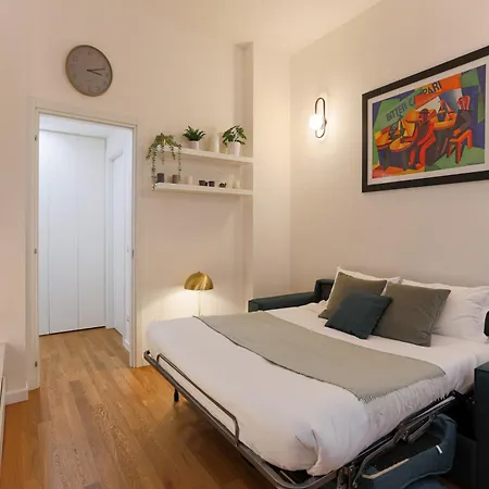 The Rent - Comfortable One-bedroom In The Crocetta Area *