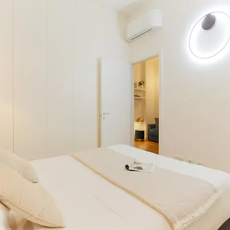 The Rent - Comfortable One-bedroom In The Crocetta Area Milan