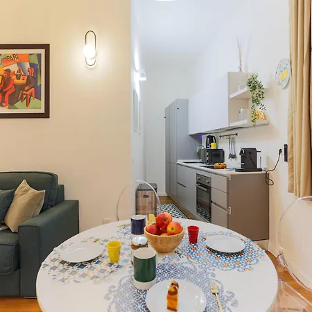 The Rent - Comfortable One-bedroom In The Crocetta Area