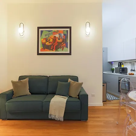 The Rent - Comfortable One-bedroom In The Crocetta Area * Milan
