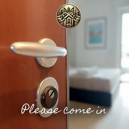 Navigli-san Babila New Attico Balcone Aria דירה מילאנו