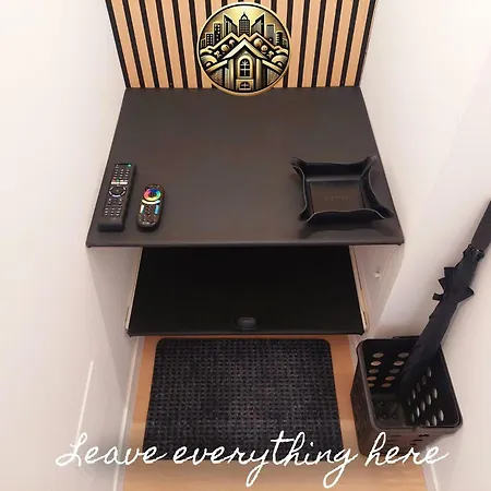 Navigli-san Babila New Attico Balcone Aria Апартаменты *