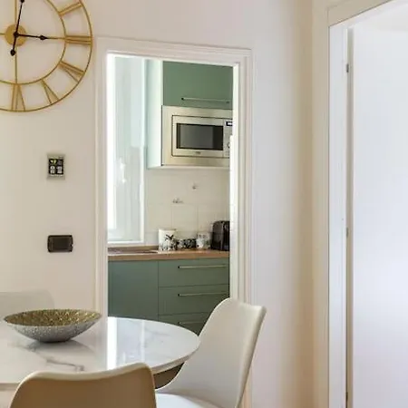 Casa Washington, Corso Vercelli, Citylife,