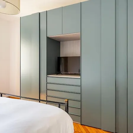 Casa Washington, Corso Vercelli, Citylife, Апартаменты Милан