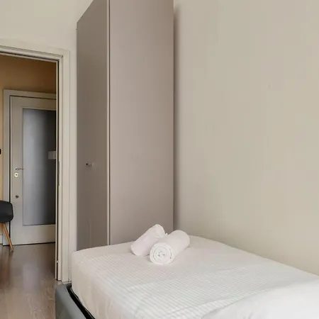 아파트 Chic Joivy Flats In The Centre 밀라노