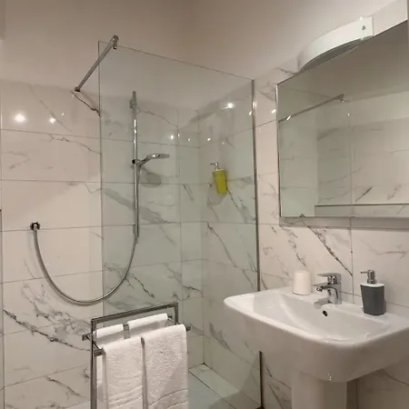 SUITE (bedroom&living room) Milano