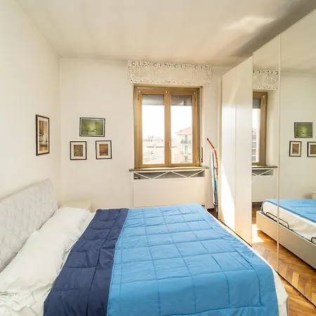 Appartement Front Metro Lucania *