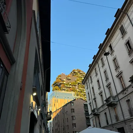 Loft Bosco Verticale - Isola Appartement