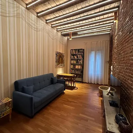 First Moon-emme Loft *