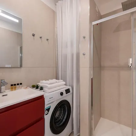 Appartement Caracciolo, 28 - Ampio Per 5, Posizione Perfetta *