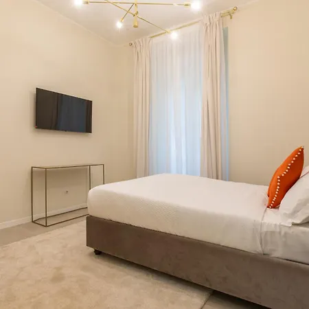 Daplace - Albini * Milánó