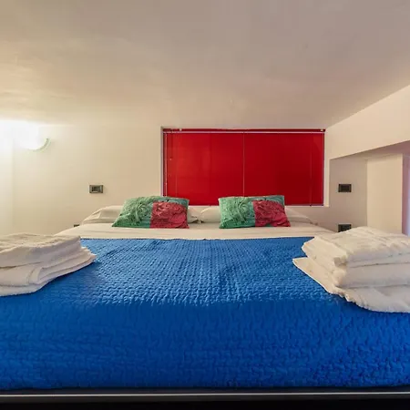 Apartment Homeby, Maisonette Lodovica Milan