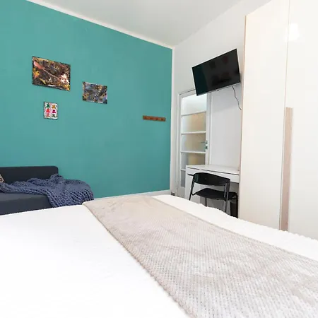 I Host - Sacconi 6 *