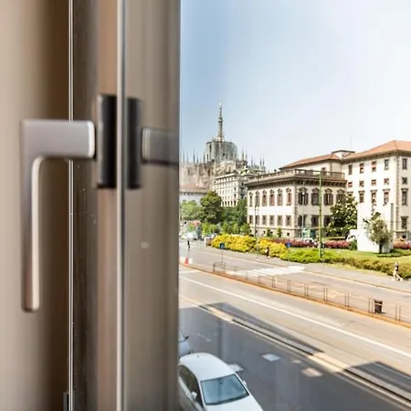 Palazzo Fontana Duomo View Golden House アパート ミラノ