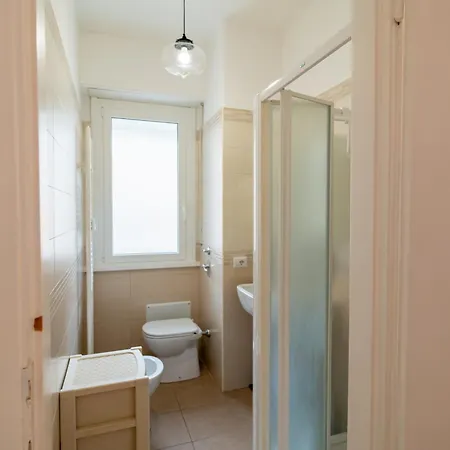 Sun & Color - - 20 Mins Citycenter 아파트 밀라노