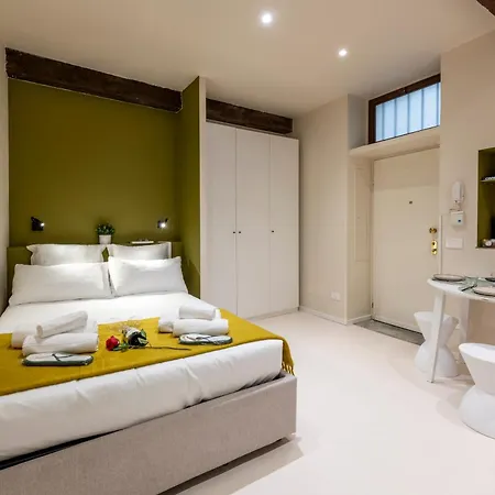 Apartment Pontaccio, 4 - In The Art District Milan