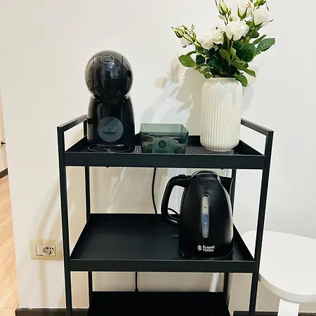 Appartement Chiara 18 - M4 Metro Blu Milaan