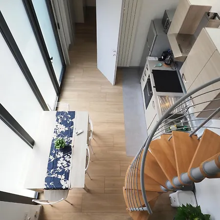 Primopiano - Tajani Apartament Mediolan