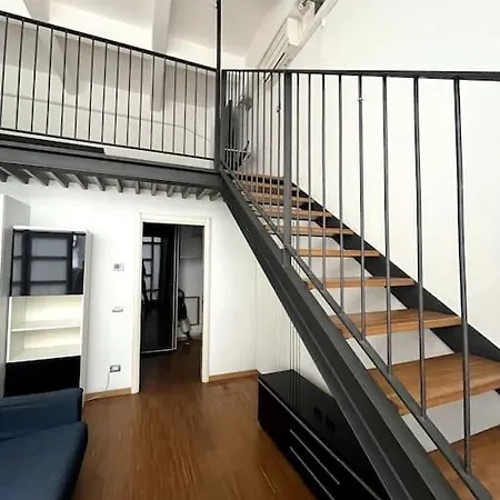 Loft Industrial Revival Holiday home