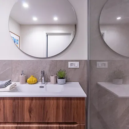 Ampi Monolocali In Via Pirandello - Washington Milano